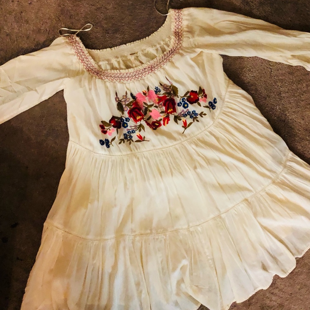 FREE PEOPLE Sunbeams White Embroidered Off the Shoulder Mini Dress Large - Picture 6 of 6
